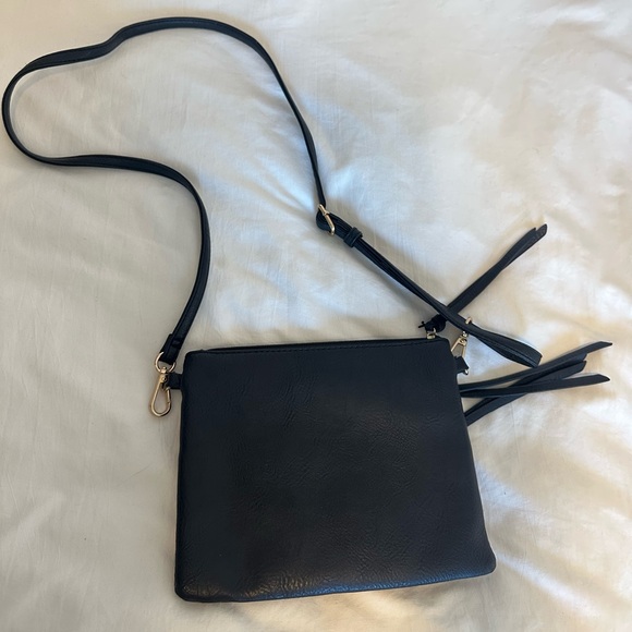 Women’s Purse - Picture 3 of 3